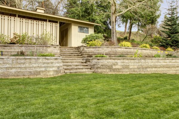 Retaining Wall Construction in Henderson