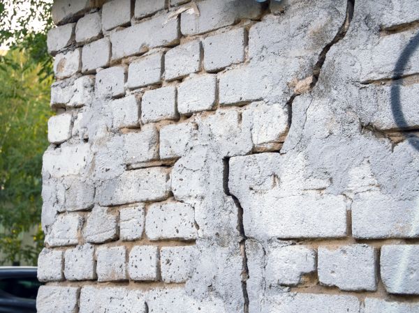 Cracked Brick Wall Repair in Henderson